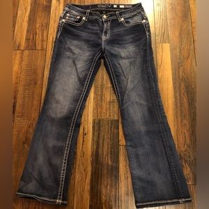 Size 32 mid rise easy boot miss me jeans
